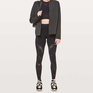 Lululemon Reveal Tights En Avante Size 4